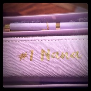 Pen and Pouch gift set perfect for your Nana!